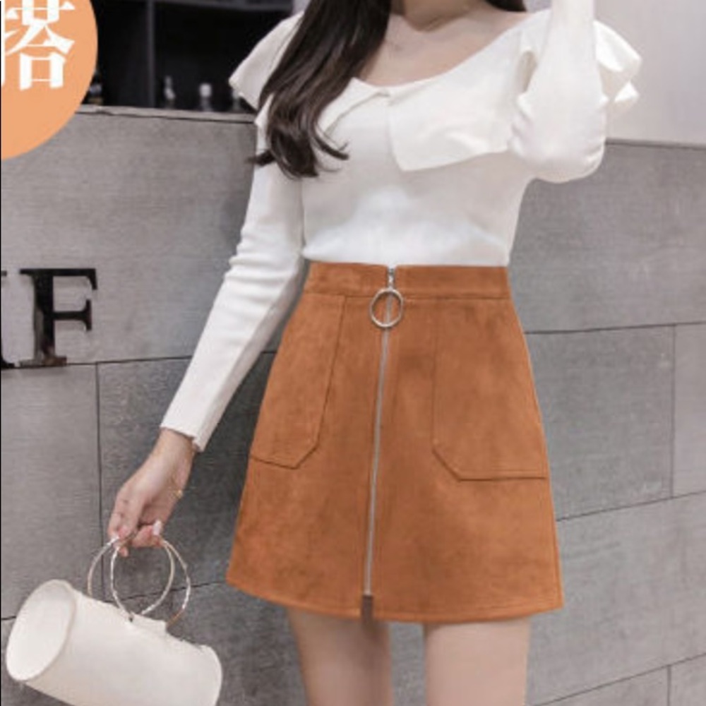 NWT Burnt orange zipper skirt